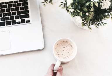 阿波罗对阵里昂：激战中的战术对决与个人风采